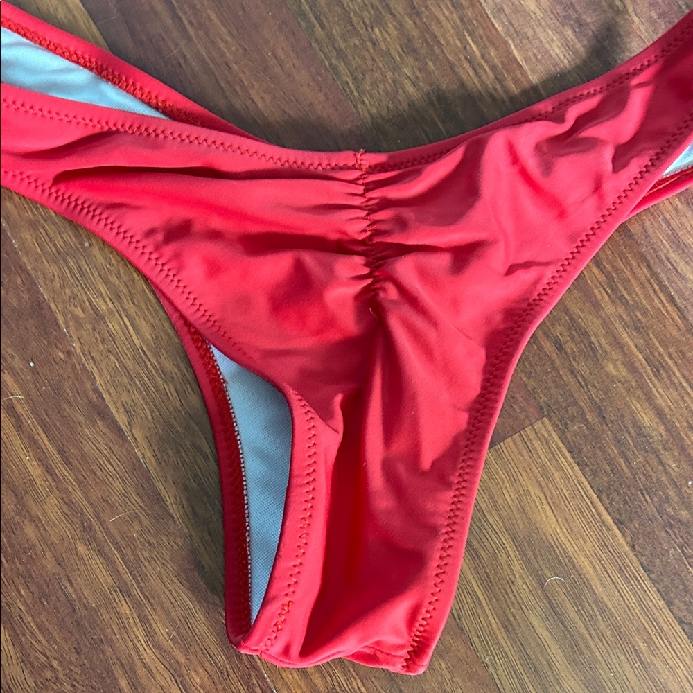 Red Bikini Set - Picture 3 of 3